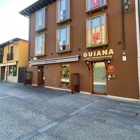 Apartamentos Turisticos Guiana Ponferrada Extérieur photo