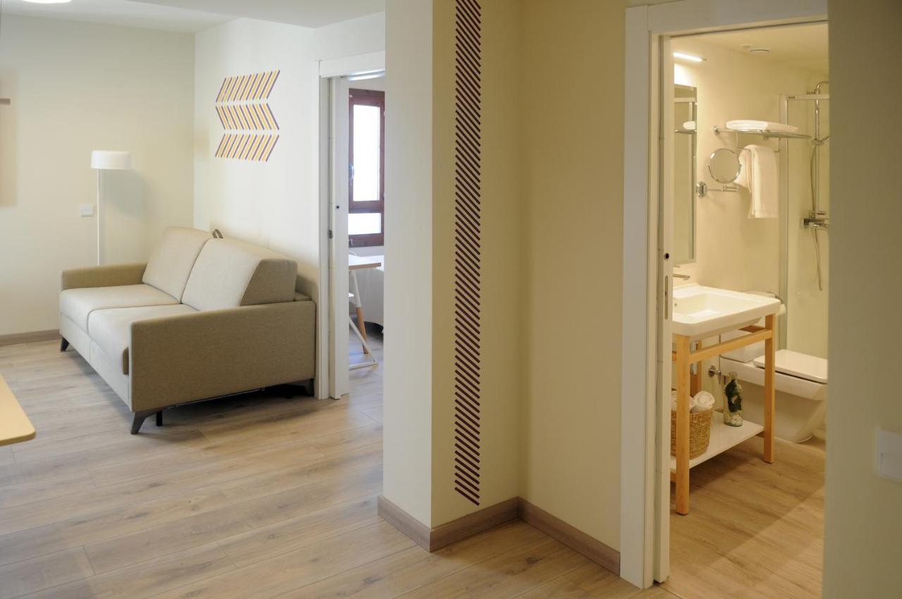 Apartamentos Turisticos Guiana Ponferrada Extérieur photo