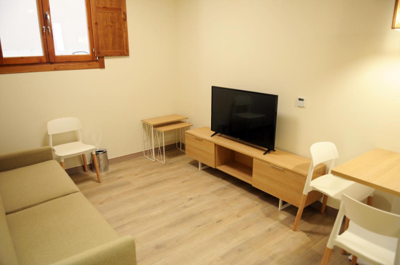 Apartamentos Turisticos Guiana Ponferrada Extérieur photo